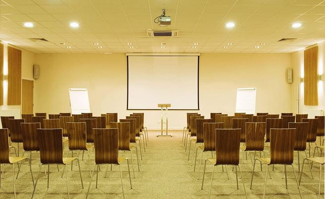 Example of a meeting room for hire